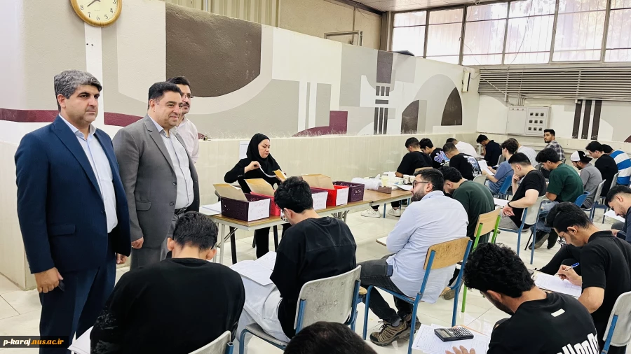 بازدید رییس دانشگاه ملی مهارت واحد استانی البرز از روند برگزاری امتحانات پایان ترم  5
