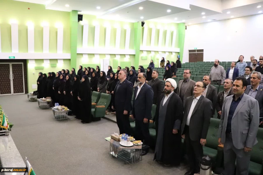با حضور معاون اداری، مالی و مدیریت منابع دانشگاه؛

آیین تجلیل از سرآمدان آموزشی دانشگاه ملی مهارت واحد استانی همدان برگزار شد. 2