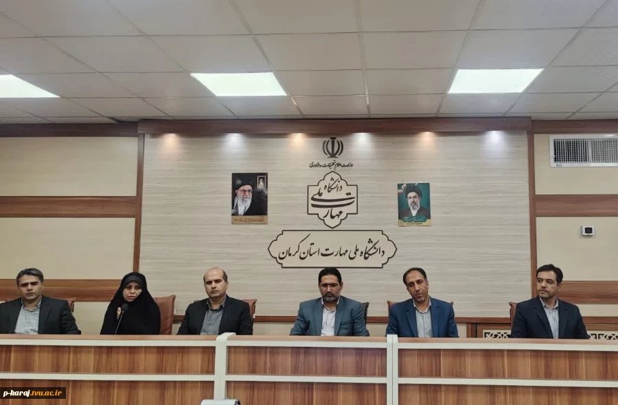 با حضور معاون فرهنگی و دانشجویی دانشگاه ملی مهارت؛

آیین تجلیل از سرآمدان دانشگاه ملی مهارت واحد استانی کرمان برگزار شد 2